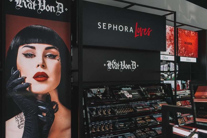 Sephora по-русски: на что обратить внимание во флагманском магазине