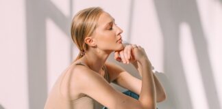 La privation de sommeil ralentit les fonctions cérébrales : une nouvelle recherche explique pourquoi