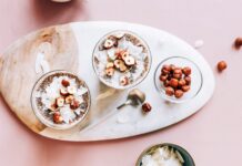 Високобілковий Сніданок, який насичує на годинник