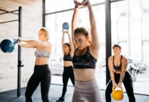 Oltre il muscolo: come l’allenamento di resistenza cerebrale può rompere gli plateau fisici